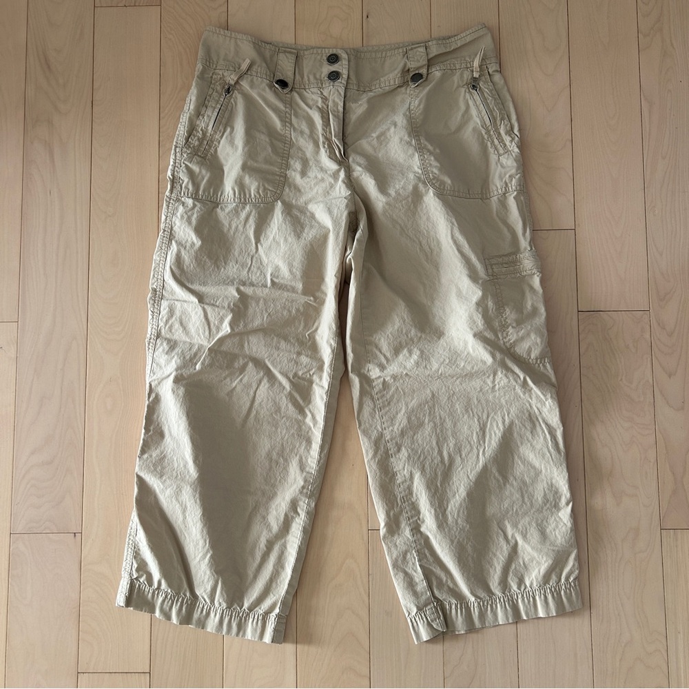 New York & Company Tan Khaki Capris
